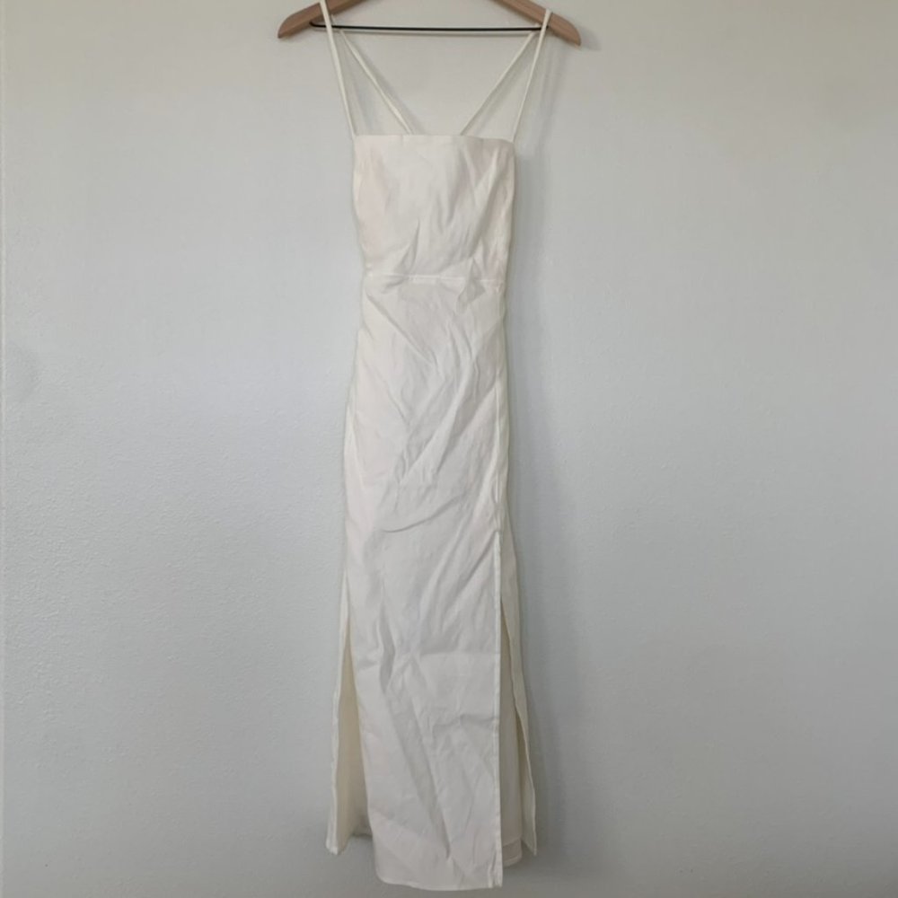 NWT ASTR Women's Brayden Strappy Back Midi Dress - Picture 9 of 10